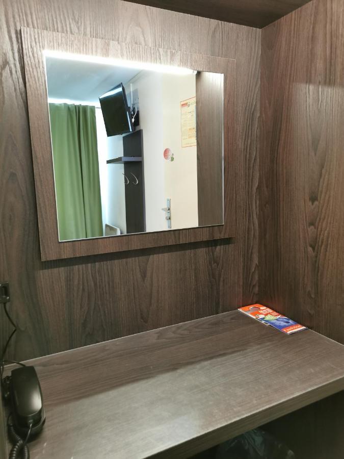 Fasthotel Paris Ouest Bouafle 외부 사진